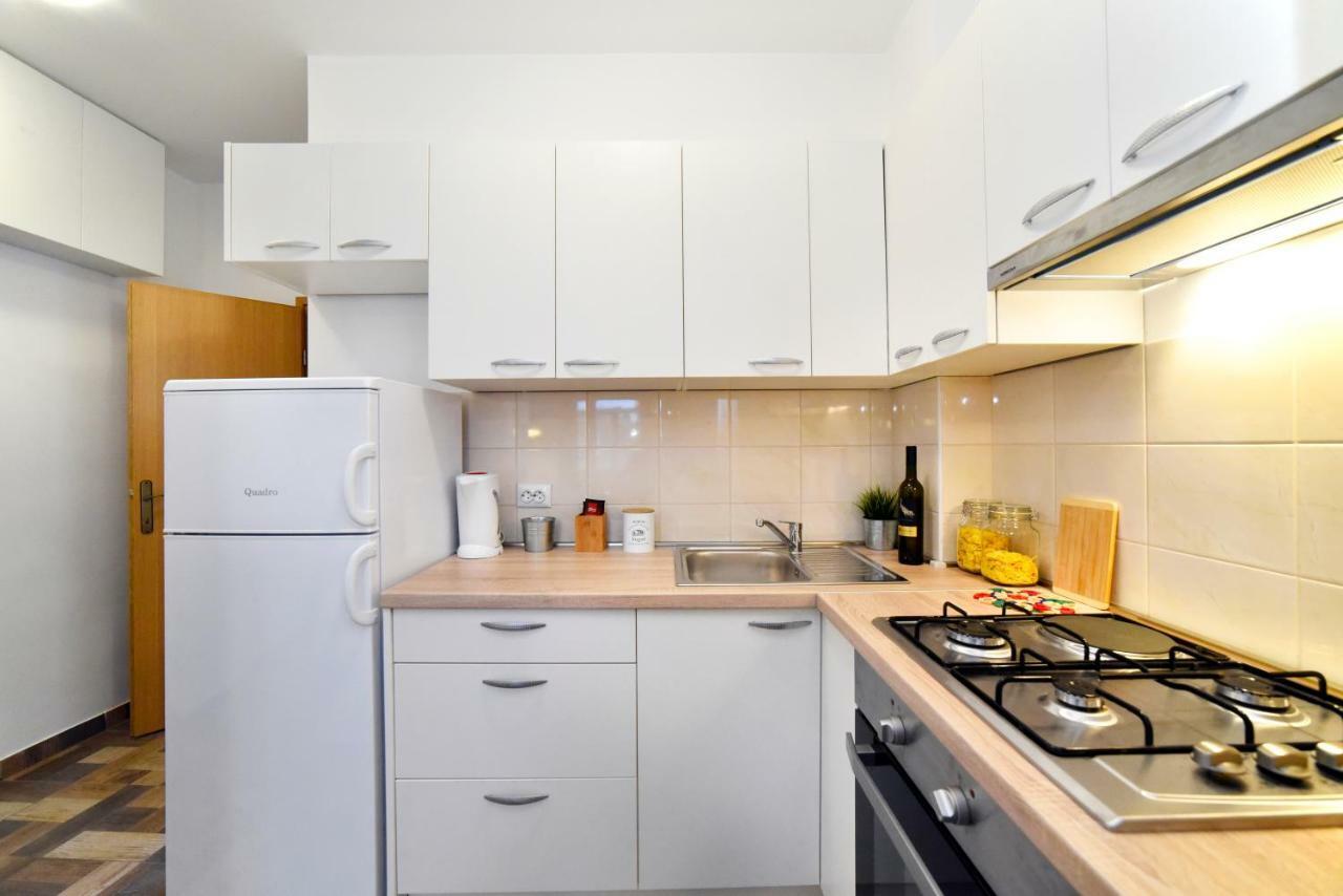 זאגרב Block Apartment Maks מראה חיצוני תמונה
