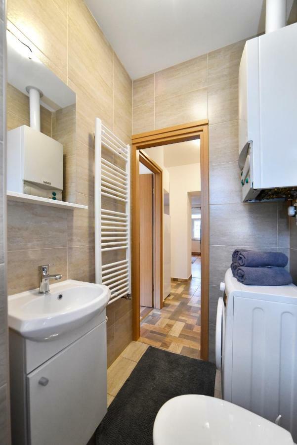 זאגרב Block Apartment Maks מראה חיצוני תמונה